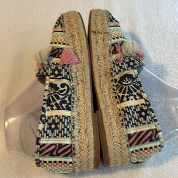 Crown Vintage Kalani Espadrilles - Picture 4 of 10
